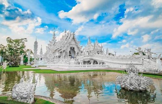 Wat Rong Khun Thiland